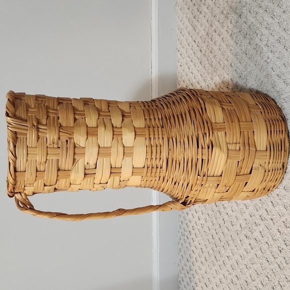 Tall Vintage Woven Wicker Basket Picher Vase With Handle - Natural Brown - Picture 5 of 11